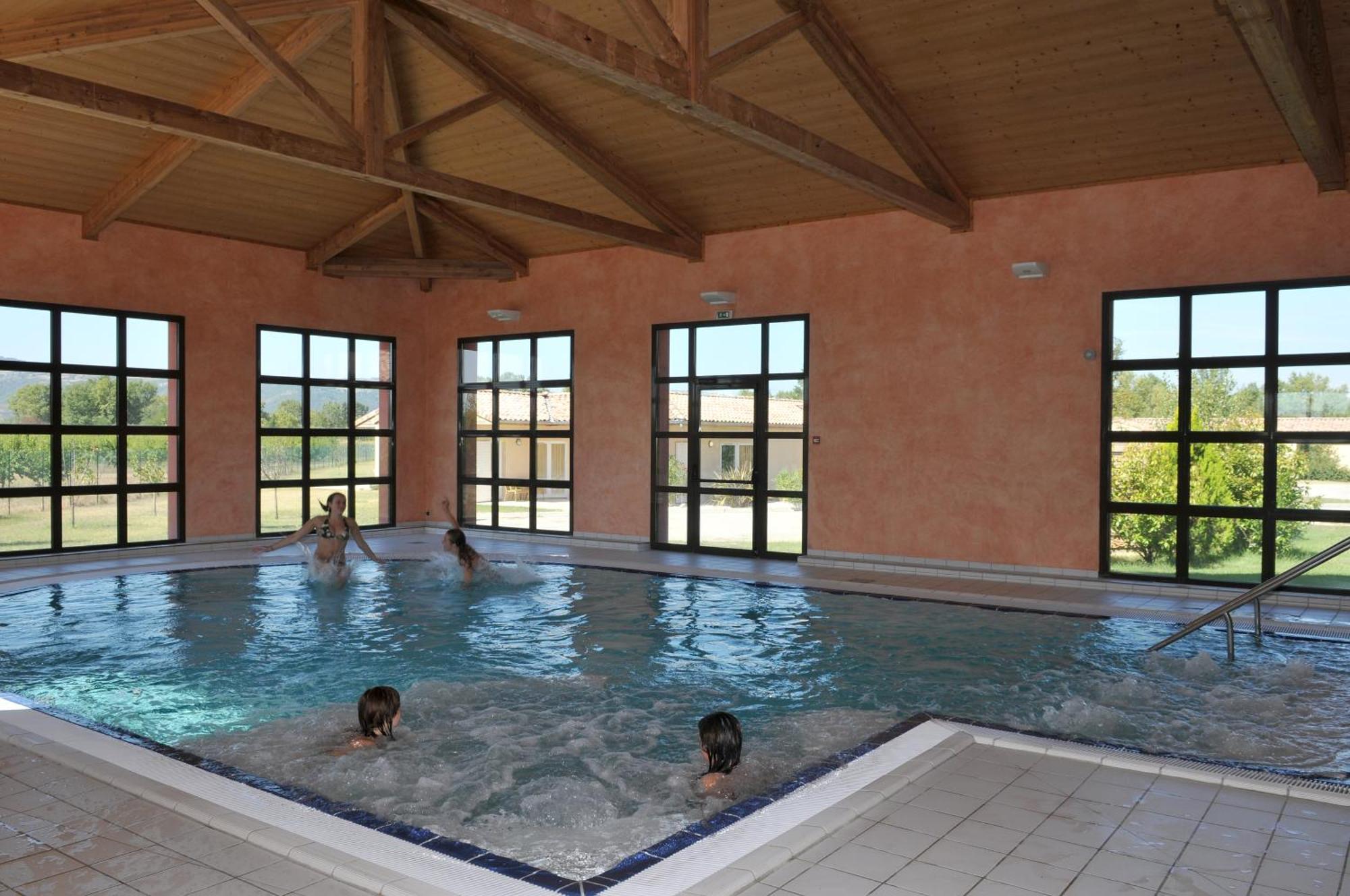 Отель Domaine D'Agrippa Valence Шатонёф-сюр-Изер Экстерьер фото