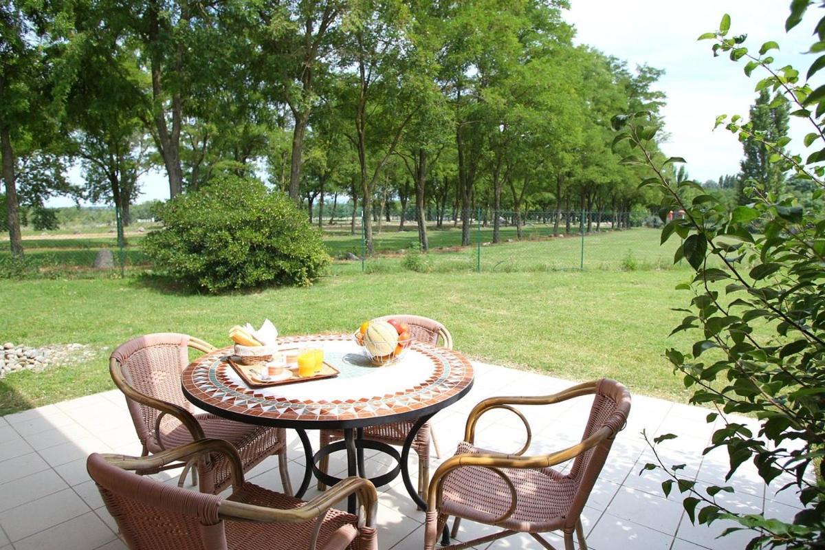 Отель Domaine D'Agrippa Valence Шатонёф-сюр-Изер Экстерьер фото